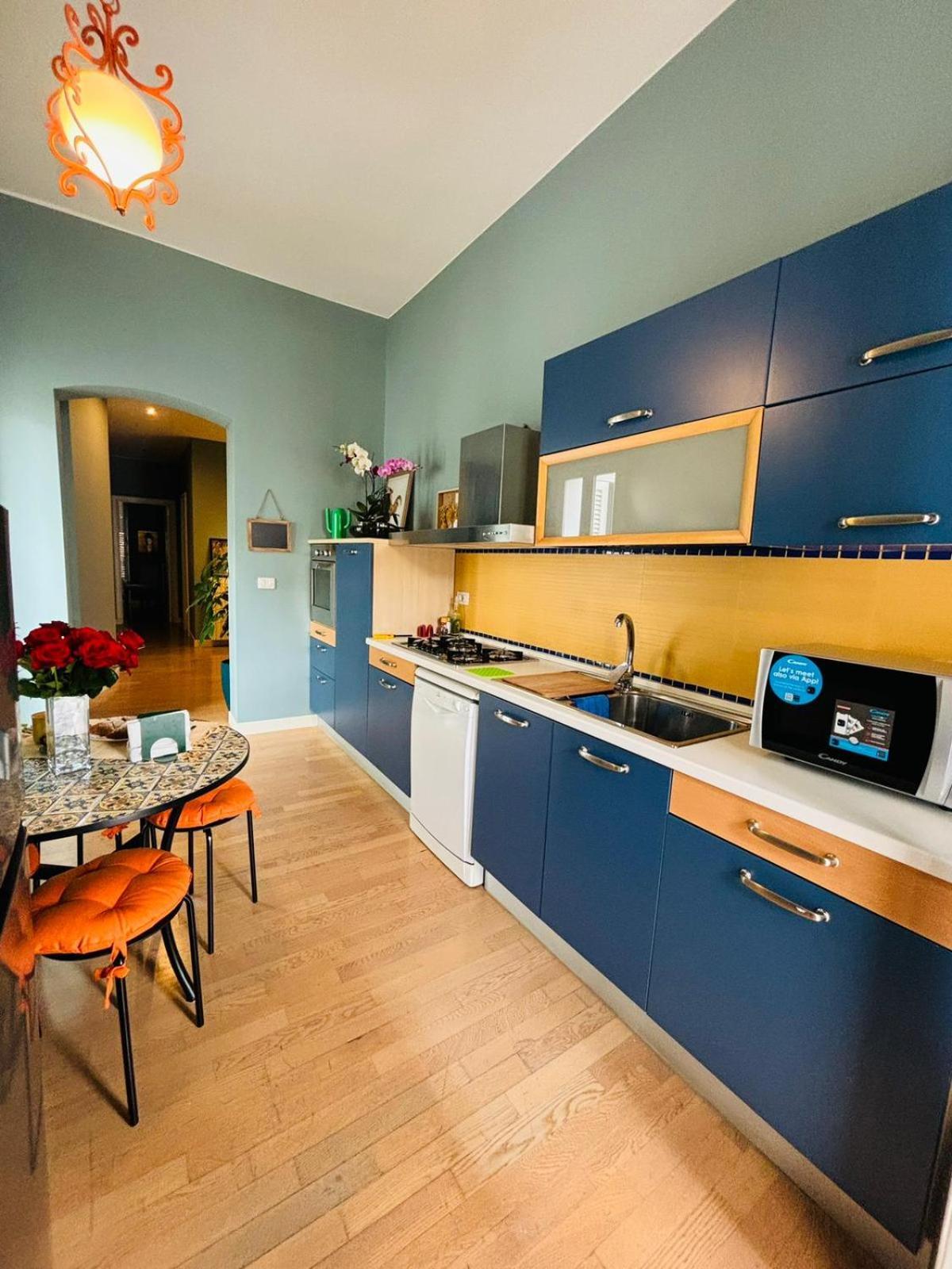 4 Seasons Signorile Apartman Bari Kültér fotó